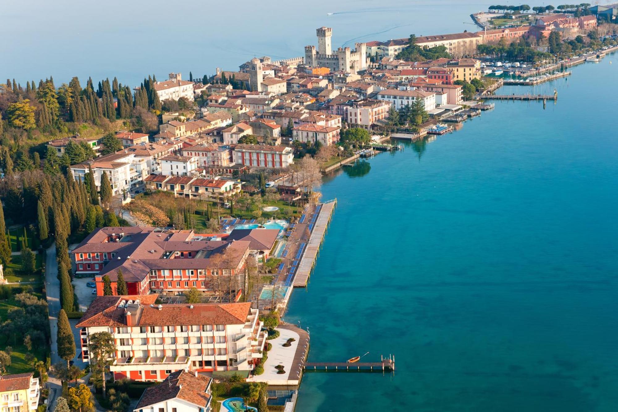 Lake View Dom-Us Apartment - Happy Rentals Рива-дель-Гарда Экстерьер фото
